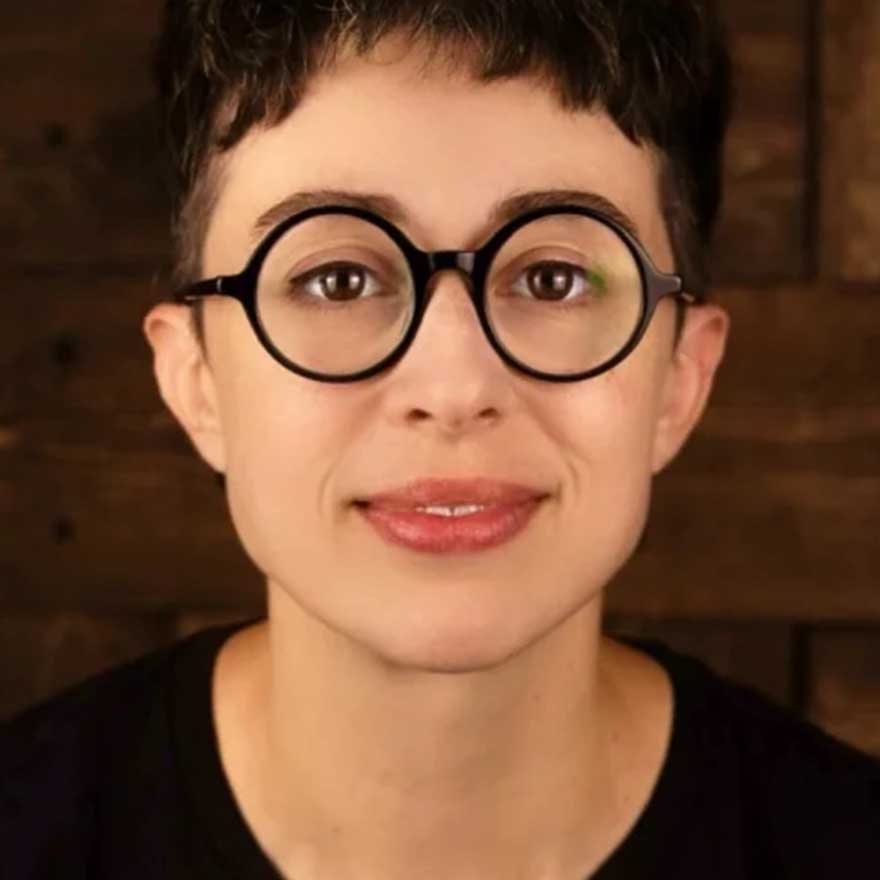 Adina Verson